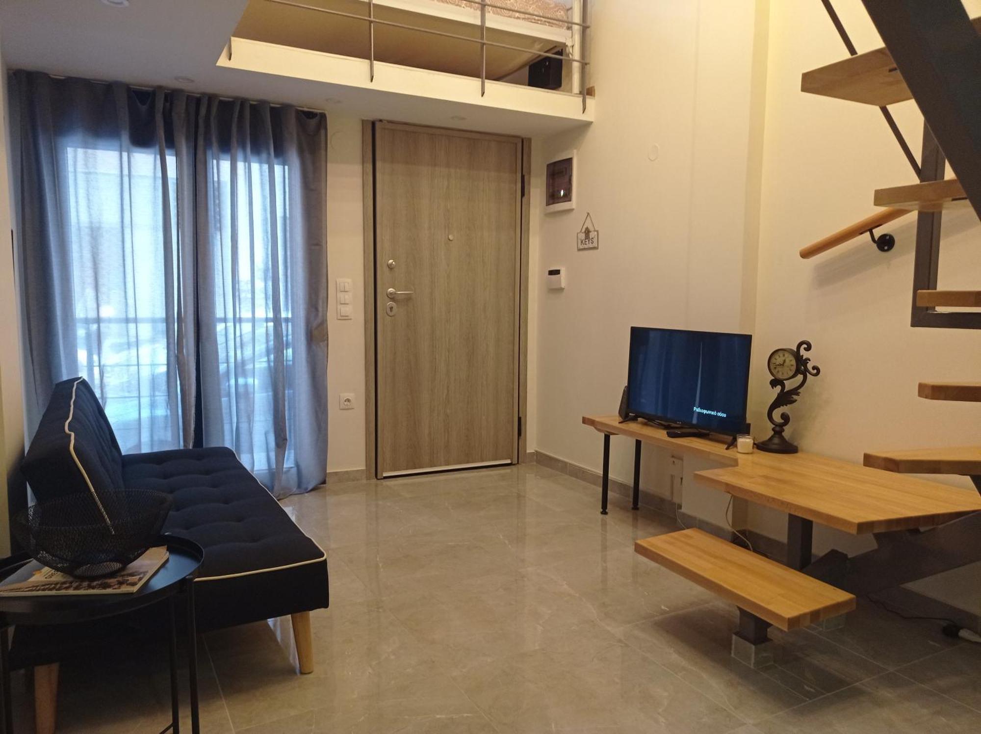 Minimal Two-Floor Apartment Thessaloniki Buitenkant foto